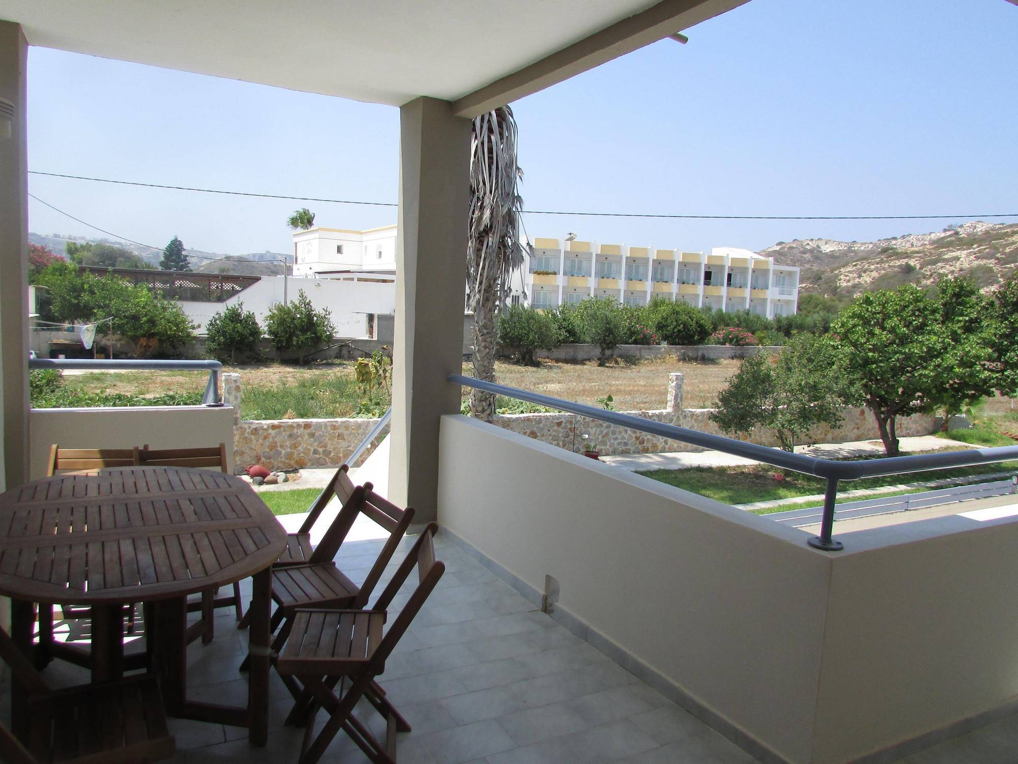 Sevi Apartments Kefalos  Bagian luar foto